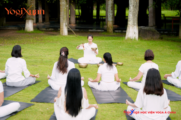 Khóa đào tạo HLV Yoga